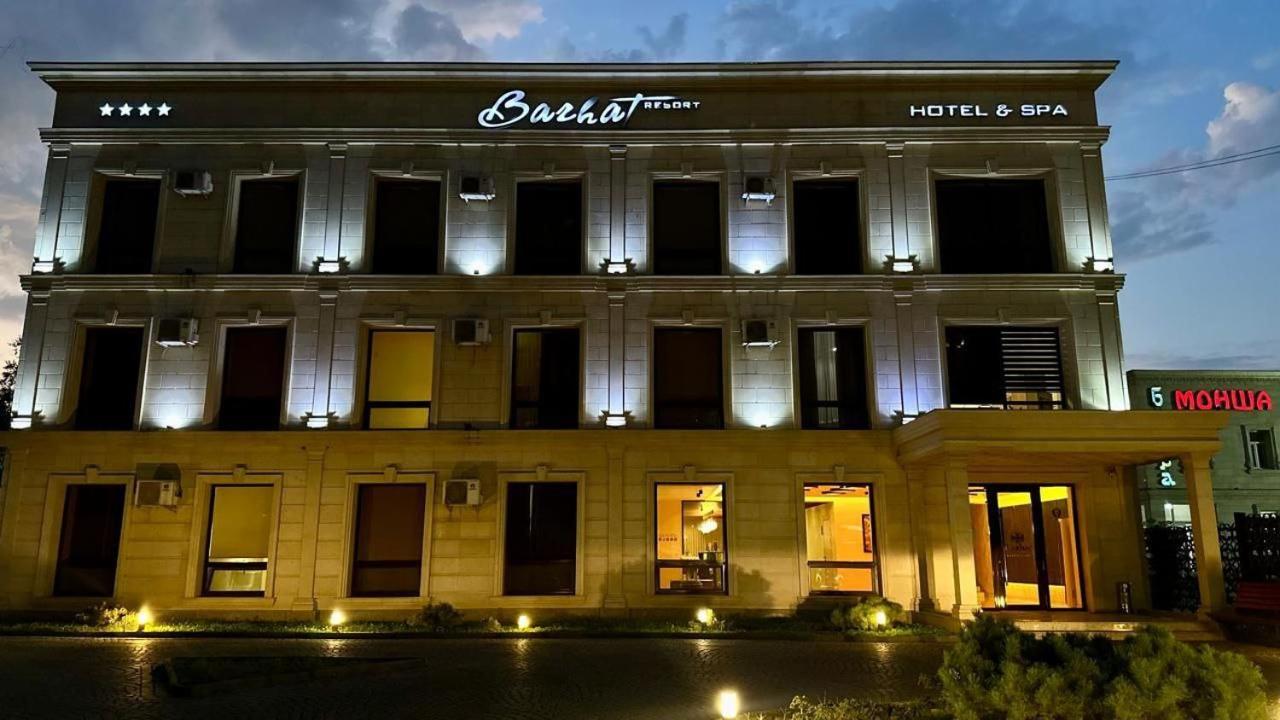 Barhat Hotel & Spa ทาราซ ภายนอก รูปภาพ